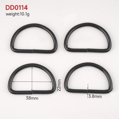 China Nickel-free 38mm D Shape 1.5 Inch Welded D Ring Clasp Bag Hardware Matte Black Duffel Bag Connector for sale