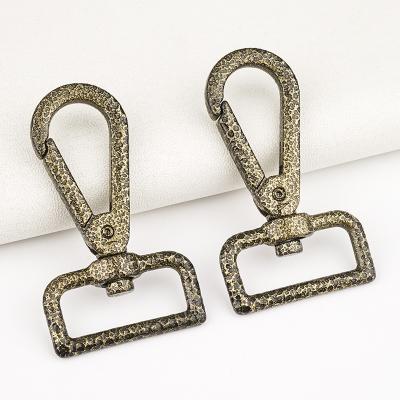 China OEM/ODM Welcome Custom 25mm 1.0 inch Bag Making Hardware Antique Brass Snap Clip Hook for sale