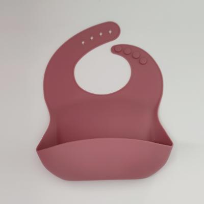 China Cheap Simple Stylish Baby Washable Hot Washable Silicone Color Organic Waterproof Bib With Catcher Food Grade Wholesale for sale