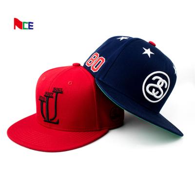 China 6 COMMON Panel Embroidered Custom Hats, Wholesale Snapback Hats for sale