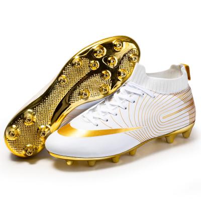 China 2022 Hot Selling Wholesale Golden Sneakers Active Spikes Sports Factory Football Shoes Soccer Coach Shoes Fashion Soccer Shoe Student for sale