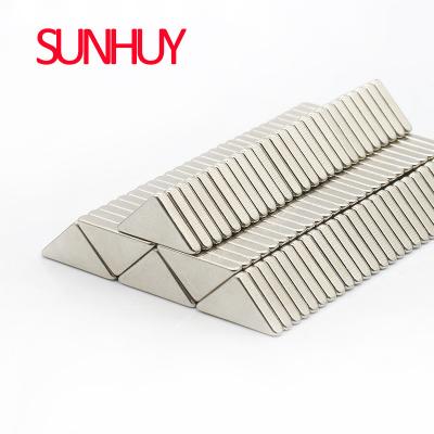 China 10mm Length Industrial Strong Magnetic Nickel Plated Special Shaped Special Shaped NdFeB Magnet Triangle Side NdFeB Magnet Grinding Strong for sale