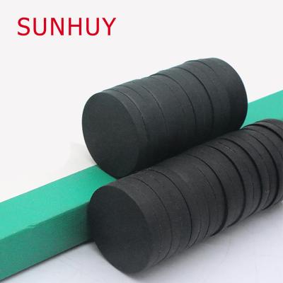 China Industrial magnet magnets wrapped with polyethylene glue on the outer layer, the size of the suction can be customized for sale