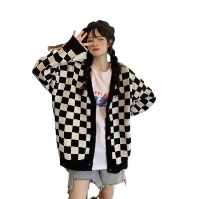 China Anti-wrinkle factory Y2K winter custom plus size coats for women 2022 design vest loose top plaid knitted sweater cardigan for sale