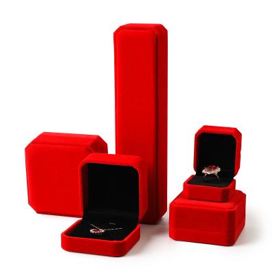 China Wholesale Luxury Jewelry Colorful Ring Box Custom Logo Printed Velvet Red Jewelry Packaging Box for sale