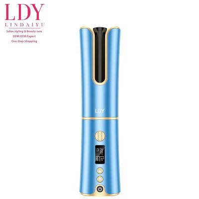 China Fast Shipping Safety USB Charging Hair Curler Roller Tweezers Wireless Ceramic LCD Display for sale