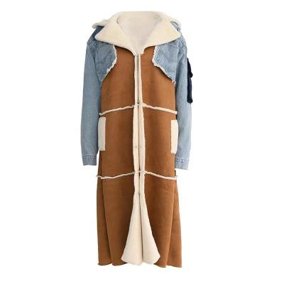 China Fashionable denim jacket with faux fur trim winter faux fur collar women's jacket coat elegant ladies trench coat along for sale