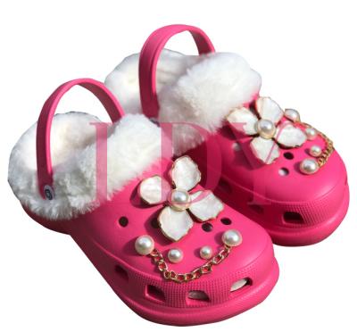 China Hot Sale Rubber Slippers Ladies Sandals EVA Fur Slippers Plush Slippers Hot Ladies Slippers Unique Slippers for sale