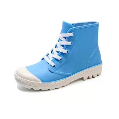 China Damping Custom Europe Standard Color Changing PVC Logo PVC Rain Boots For Women for sale