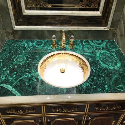 China Modern Luxury Natural Solidate Malachite Onyx Stone Solidate Green Color Marble Slabs Good Price Green Granite For TV Wall Decorative Stone for sale