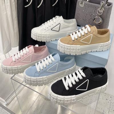 China Cushioning Canvas Leather Platforms Shoes Chunky Sneakers Fashion Shoes Women Designer Shoes Women Luxury Brand Logo for sale