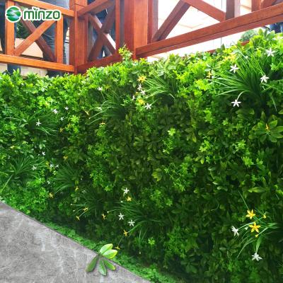 China Vertical Green Decorative Outdoor Artificial Country Garden Plants Boxwood Hedge Panels for sale