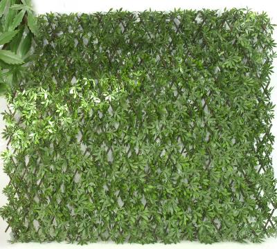 China Easily Assembled Professional Factory Species Cobfiguration 1X2 Meters Artificial Green Maple Leaf Willow Fence for sale