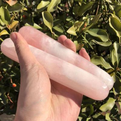 China Natural Magic Wand Rose Healing Crystal Point Massage, Face Body Healing Exercise Tool, Roller Stick Love Stone China Quartz Healthy Gift for sale