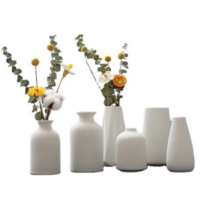 China Europe home decoration frosted vases fresh simple decor crafts white ceramic flower vase for home decor for sale