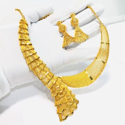 China FASHIONABLE Gold African Custom Luxury Indian Jewelry Jewelry Star Stainless Steel Women With Earrings for sale