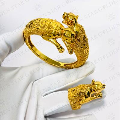 China FASHIONABLE Gold Star Jewelry African Jewelry Set Gold Plated Ring Bracelet Set For Women High Quality Animal for sale