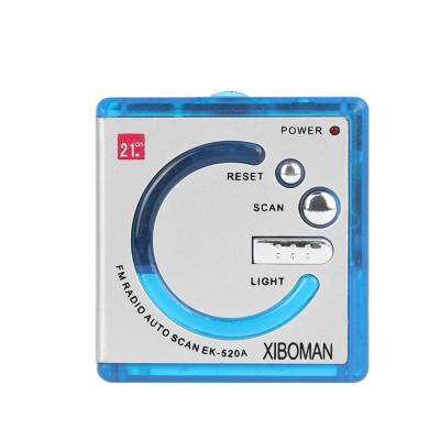 Chine Radio de fm de poche de forme de place d'OEM LOGO Portable mini avec la boucle de ceinture à vendre