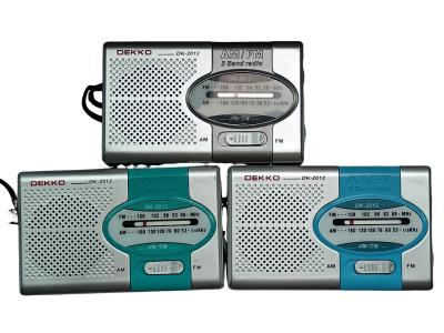 China Lautstärkeregler 2 Batterie Tasche Am Fm Radio Mini mit 3,5 mm Kopfhöreranschluss zu verkaufen