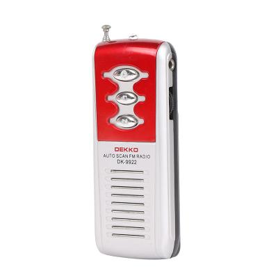 China Portable Mini Radio FM 88-108 MHz Auto Scan Pocket Radio Built In Speaker for sale