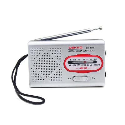 China Mini Portable AM FM Radio With Bluetooth Stereo Earphone FM 88-108MHZ AM 530-1600KHZ for sale