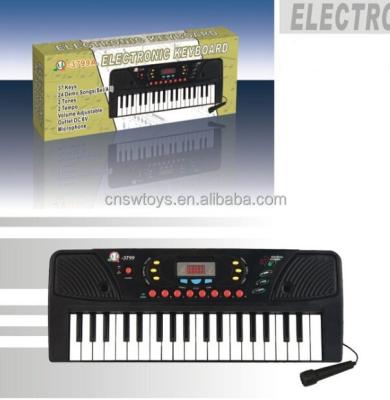 China Toy 37 Key Electronic Piano Battery Operated Toys Cheap Price With Microphone for sale