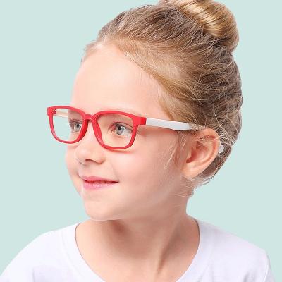 China Fashion sunglasses 2023 anti-blue lightweight children's light sunglasses products safety clear glass trend trending UV protections for sale