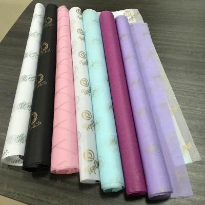 China Custom Flower Waterproof Fabric Recyclable Gift Wrapping Wrapping Paper With Company Logo Paper for sale