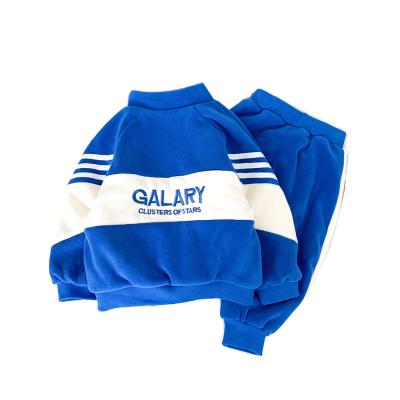 China Korean version of children's boy anti-shrink wholesale winter sweat suits plus thick velvet two-piece tracksuit for sale