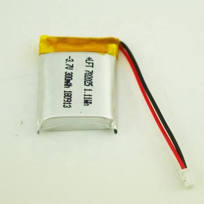 China Drone CE Certificate Rechargeable Drone Battery 3.7V 300mah 702025 Lithium Battery for sale