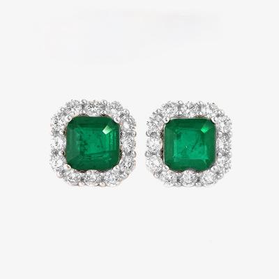 China New FASHIONABLE Hot-selling Miniature INS Lady Ear Jewelry Gift Emerald Retro Square Stud Earrings for sale