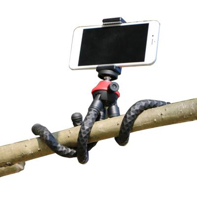 China Sunrise Light 5kg 360 Degree Rotation Charging Mini Portable Flexible Octopus Mobile Phone Tripod Octopus Tripod for sale