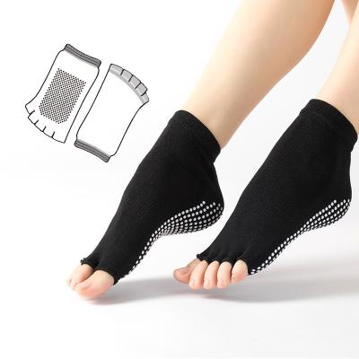 China Wholesale High Quality Fitness Toes Non-Slip Snagging Resistance Actions Five Toe Yoga Socks for sale