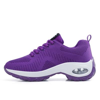 China New outdoor air cushion large size women's fitness sports dance shoes for sale