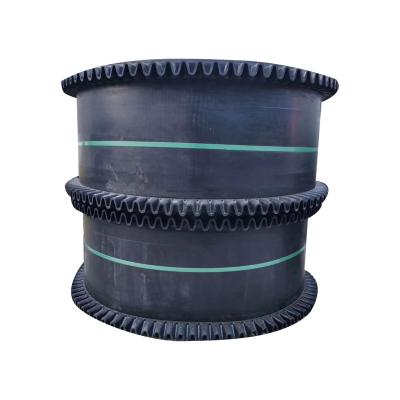 China Heat Resistant Corrugated Sidewall Rubber Belt with Individual Raised Edge and Cleats for Fertilizer Industry for sale