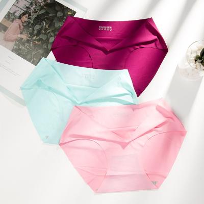 China Anti-Static Explosive One-Piece Explosive Ice Cotton Sheer Crotch Low-waist Briefs Women's Seamless Panties for sale