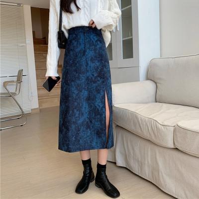 China QUICK DRY Plus Size Slim Micro Slit-Bifurcated High-Waisted Horn Drapes Casual Ladies Long Jean Skirt for sale