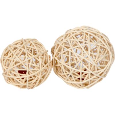 China Small Viable Ball Rabbit Rattan Animals Cat Chew Toys Hamster Carrot Shape Toy Straw Pet Hamster Chew Toy for sale