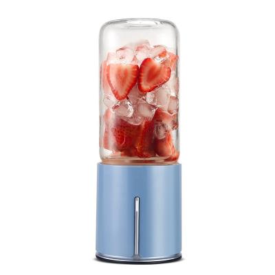 China 2022 Car Home Appliances Milk USB Rechargeable Blender Travel Mug Blender Portable Smoothie Maker Bottle Juicer Blender for sale