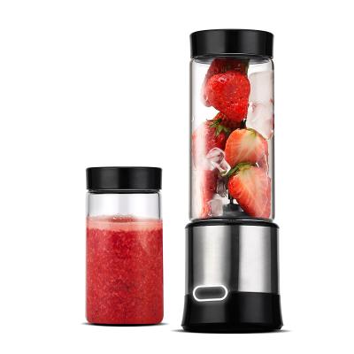 China 2020 New Car Ice Crush Function Small Kitchen Appliances Blender Grinder Smoothie Blender Portable USB Rechargeable Blender for sale