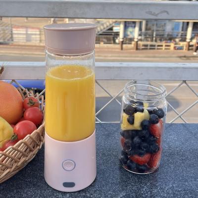 China Portable Car Blender High Power Ice Crusher Stainless Steel 6 Blades USB Battery Fruit Blender Portable Rechargeable Shaker Device for sale