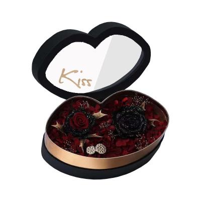 China Handmade Flower Valentine's Day KISS Lips Flowers Packaging Box Creative Gift Box for sale