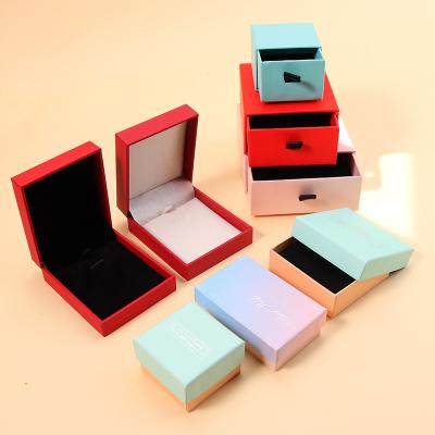 China Recycled Materials Fashion Women Watch Jewelry Ring Bracelet Earring Luxury Small Gift Box Set With Custom Logo for sale