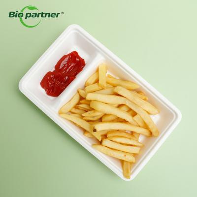 China Food Packing Chips Snacks Takeaway Containers Sugarcane Bagasse Fries Boat Food Boxes for sale