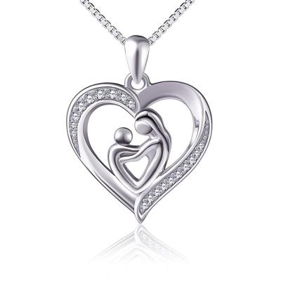 China FASHIONABLE 925 Sterling Silver Women's Necklace Jewelry Heart Shaped Zircon Necklace Wholesale for sale