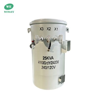 China Transformador de distribución de 25Kva monofásico montado en poste, aceite sumergido de 100Hz 4160V a 120V en venta