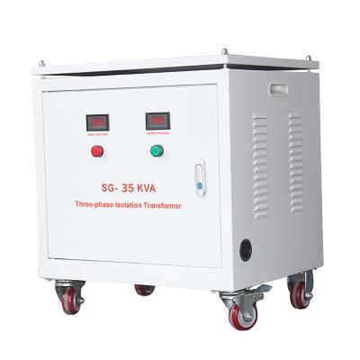 China 35KVA UPS Isolating IP32 Three Phase Dry Type Transformer 600V 400V for sale