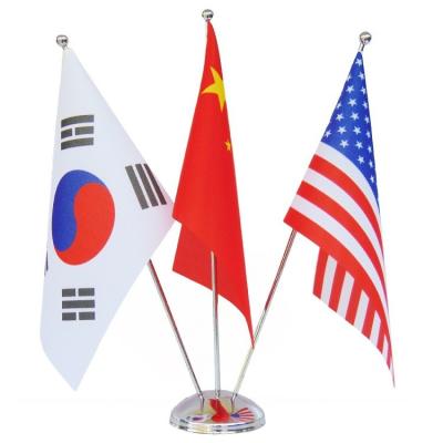 China Metal Base National Flag Pole Reusable Office Country Business Conference Desk Flag Pole Holders for sale