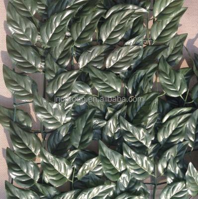 China Easily Assembled Laurel Leaf Artificial Ivy Fence for sale