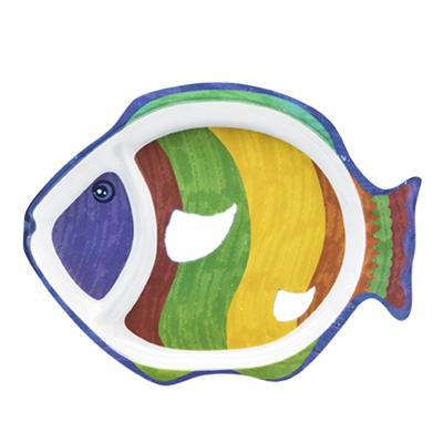 China Design Good Quality Viable Unique Colors Fish Shaped Kids Dinner Tray Plastic Plates On Sale for sale